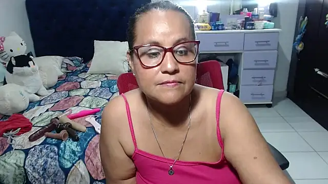 pervert_mommy_ লাইভ XXX চ্যাট