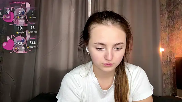 LoraDavi Webcam show