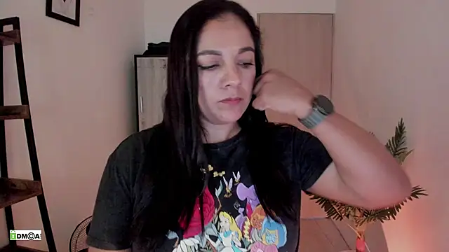 Chatroom XXX en direct de urcute_kitten