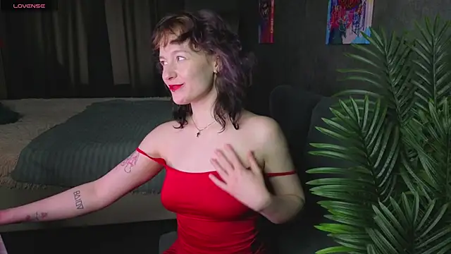 Ricki_Bloom Live XXX-chat