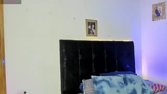 HotboyLyan: απευθείας συνομιλία ΧΧΧ