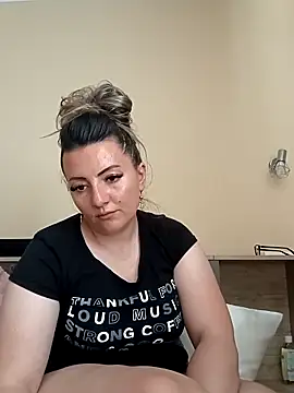 Sweetredvelvet Webcam show