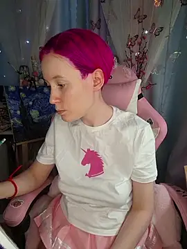Fuzzy_Unicorn Adlı Modelin Canlı XXX Sohbeti