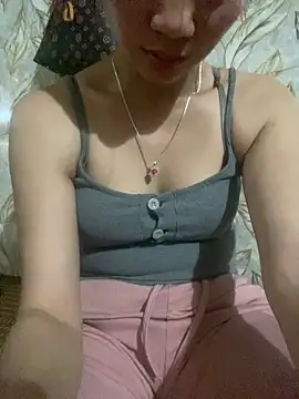 Candy_baby01's Live XXX Chat