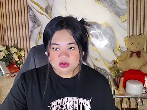 Im_ur_mother's Webcam Show