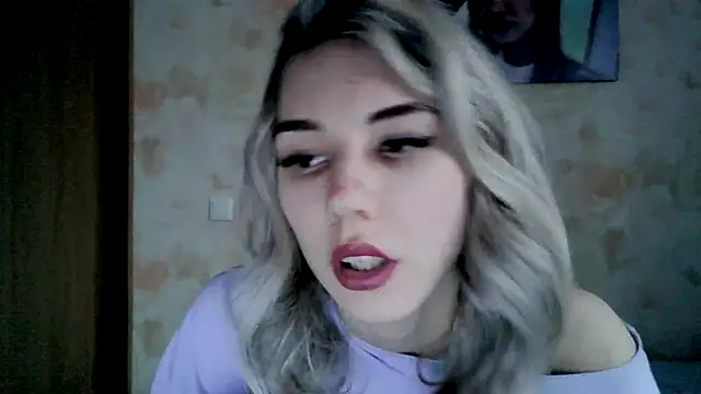 Crazy_Empresis' Live XXX Chat