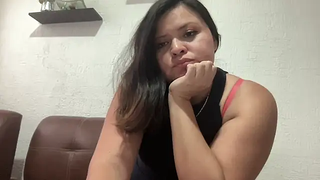 Chatroom XXX en direct de MarleiyC