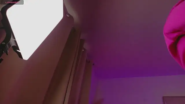 victoria_withmore's Live XXX Chat