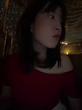 littleqiu Chat XXX live