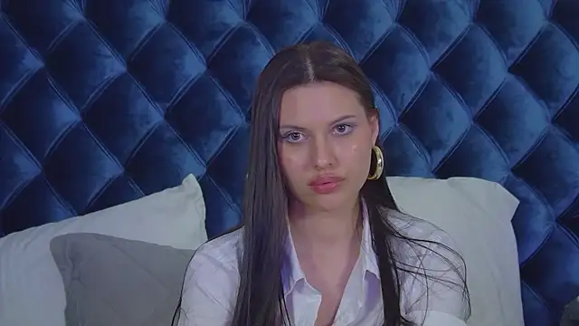 Chat XXX Live AliceVersal