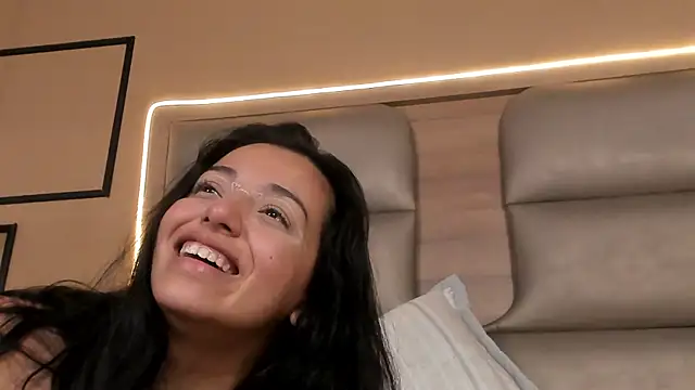 CAYLINCOLLINS 라이브 XXX 채팅