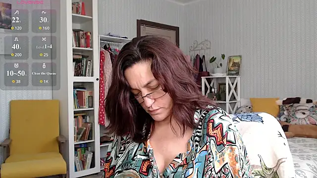 Vivian-Alluring Live XXX-Chat