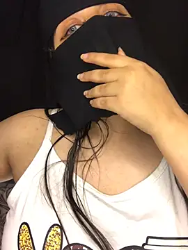 عرض كام Gamila_