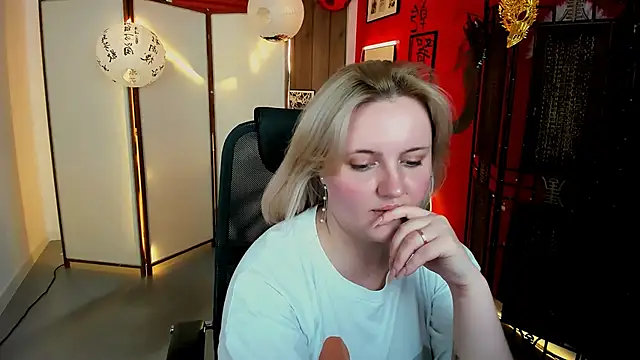 KathyBriggs Live XXX-Chat