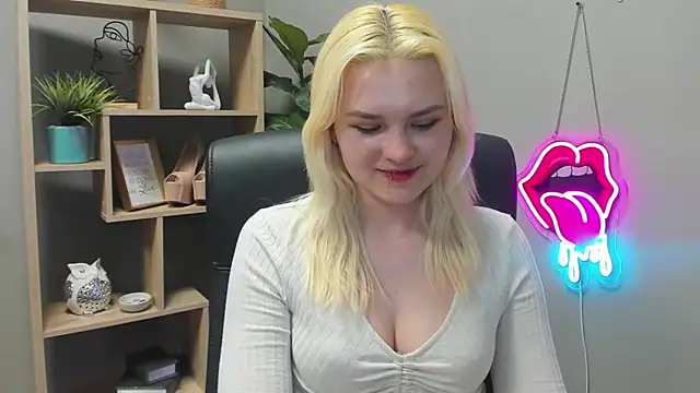 SweetLilyxo 라이브 XXX 채팅