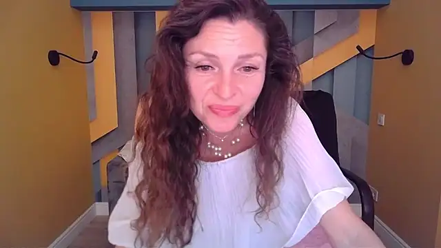 XXX chat uživo modela EllaLong