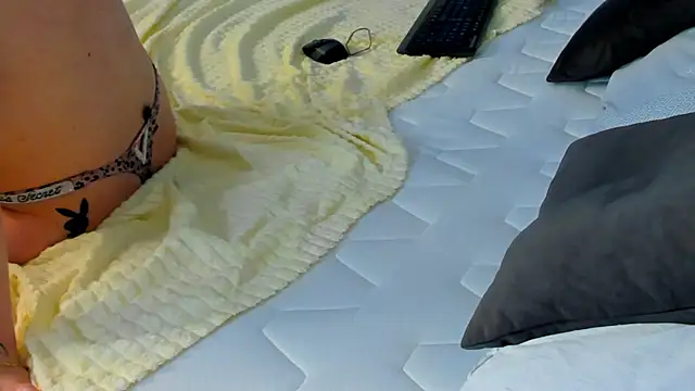 Jena_Mi1ler 라이브 XXX 채팅