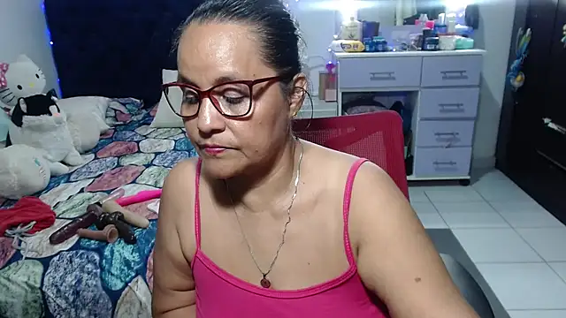 pervert_mommy_ Webcam Show