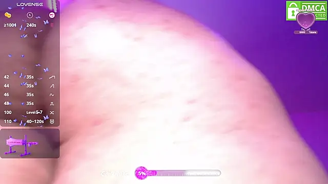 MeowMeowZoe's Webcam Show