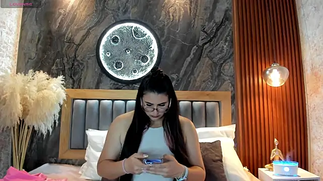 BellaPeers_'s Live XXX Chat