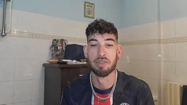 Chat +18 de maestroboris95 ao vivo