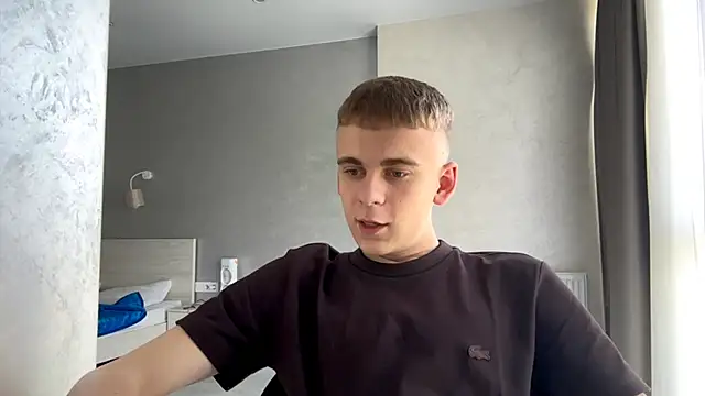 SoloFury's Live XXX Chat