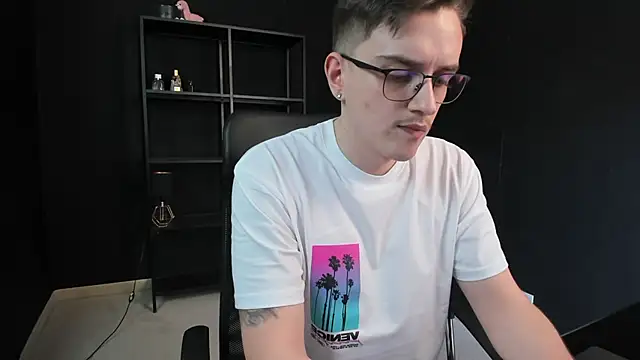 FelixStarkkn Live XXX chat