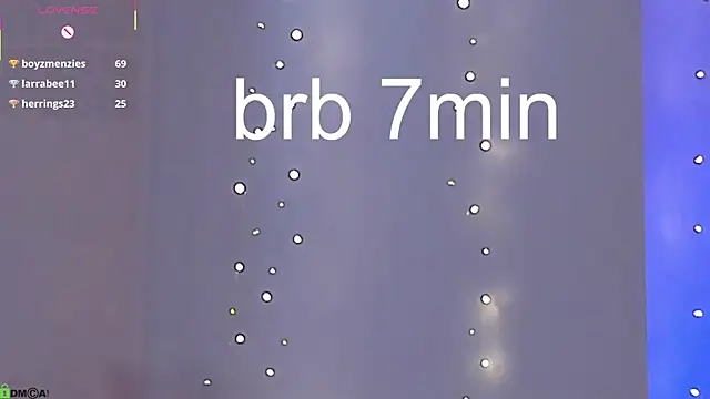 Aria_Mila élő XXX-chatje