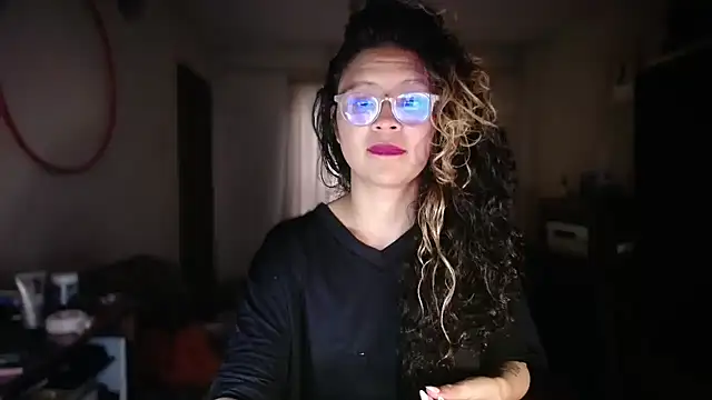 You_Ana31's Live XXX Chat