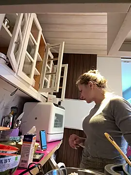 IsabellaEtha Webcam show