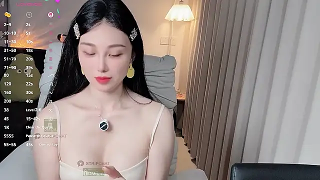 Xiatian520_ 라이브 XXX 채팅