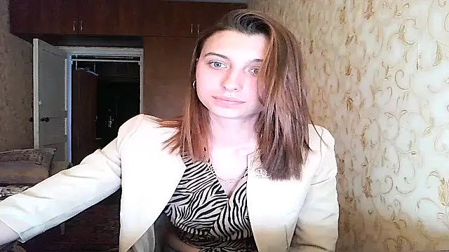 MilaShka29 élő XXX-chatje