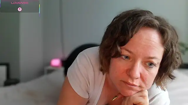 julimonroe Show in webcam