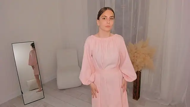 TomekaBiava webcam show
