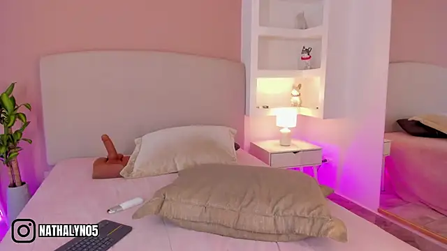 nathalynbarnes webkamerás műsora