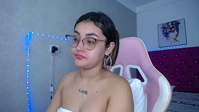 kathe-mills235's Live XXX Chat