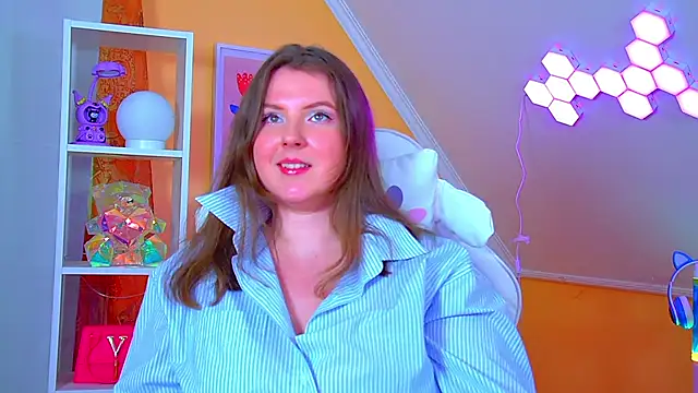 MelodyMoores' Live XXX Chat
