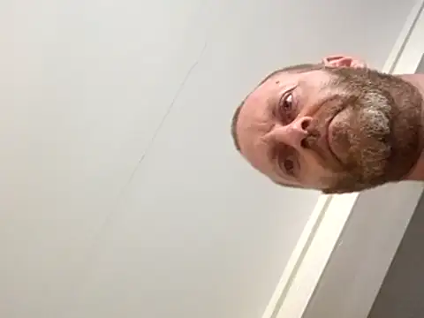 sterng6969 Show in webcam