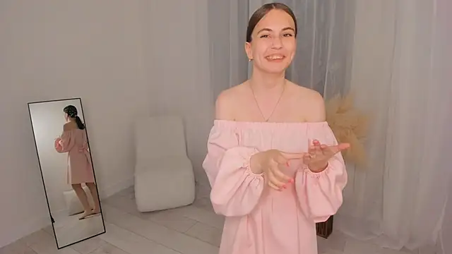 Онлайн чат XXX TomekaBiava