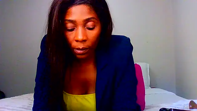 Chat +18 de TALLnBEAUTY ao vivo