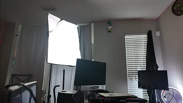 Živý XXX chat Triggerhappycj100