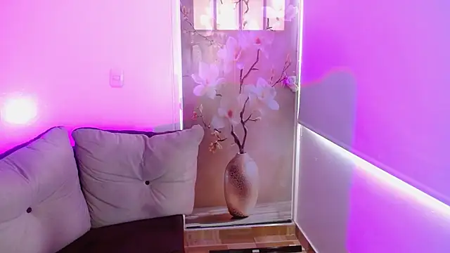 دردشة milfrousse الجنسية المباشرة