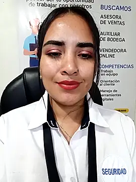 MAYE__13's Live XXX Chat