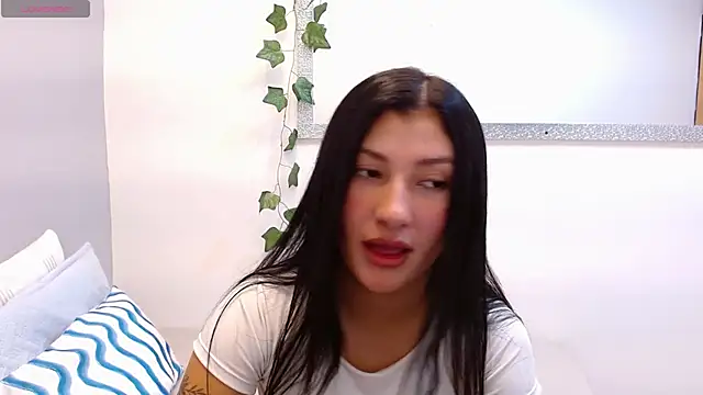 louis_k Adlı Modelin Canlı XXX Sohbeti