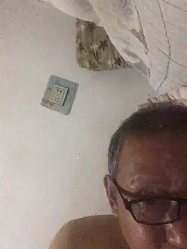 yaocaobi8 Live XXX-chat