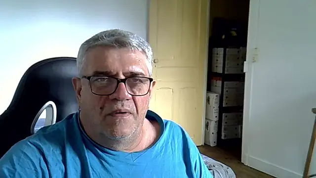 Pokazy przed kamerką – Laurent_oldmen