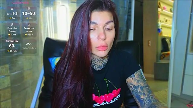 tattooedBabyy Webcam show