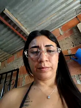 hot_veteran01's Webcam Show