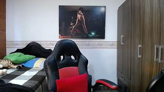 Chat +18 de sharoon_cheerry ao vivo