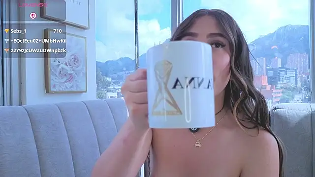 Онлайн чат XXX Ivanna_West